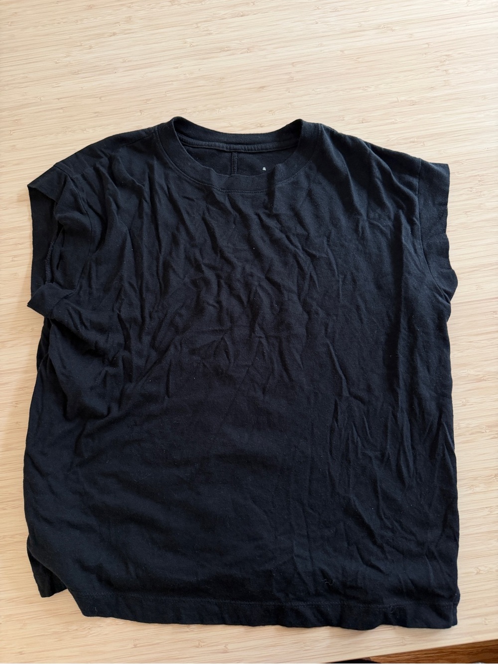 Black womens Crewneck Tee with cap sleeves